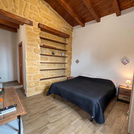 B&B Night And Day Agrigento Exteriér fotografie